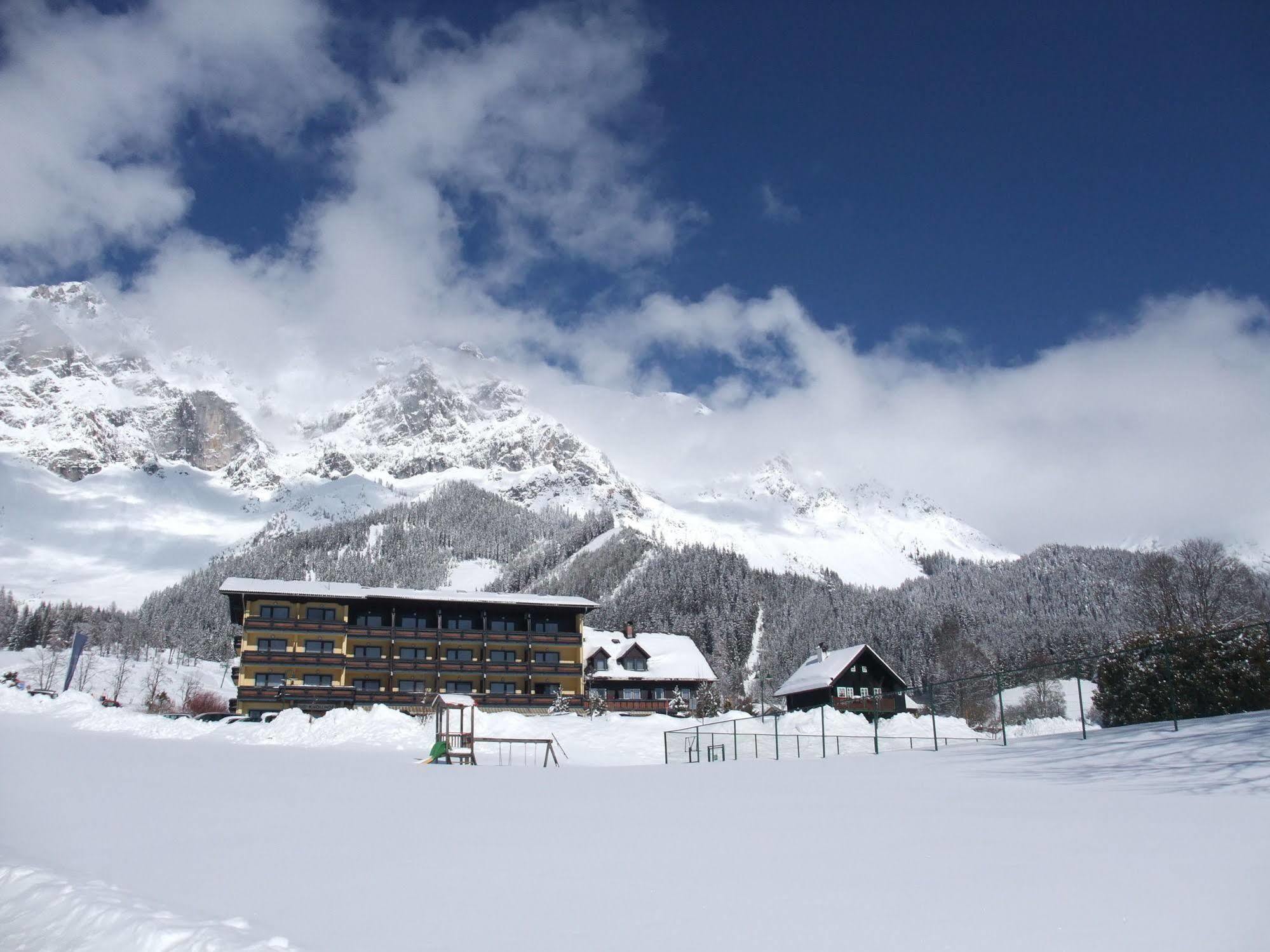 Ferienhotel Knollhof Ramsau am Dachstein Exterior foto