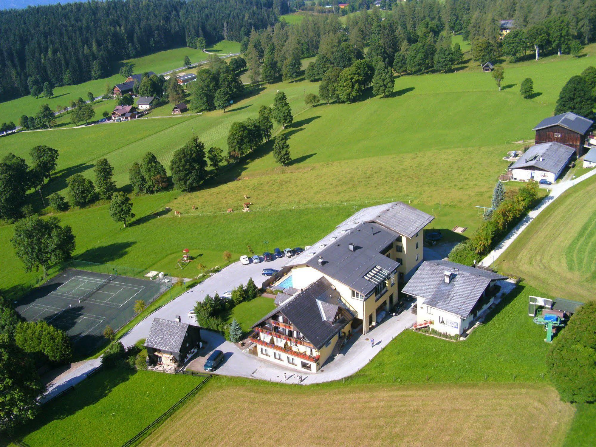 Ferienhotel Knollhof Ramsau am Dachstein Exterior foto